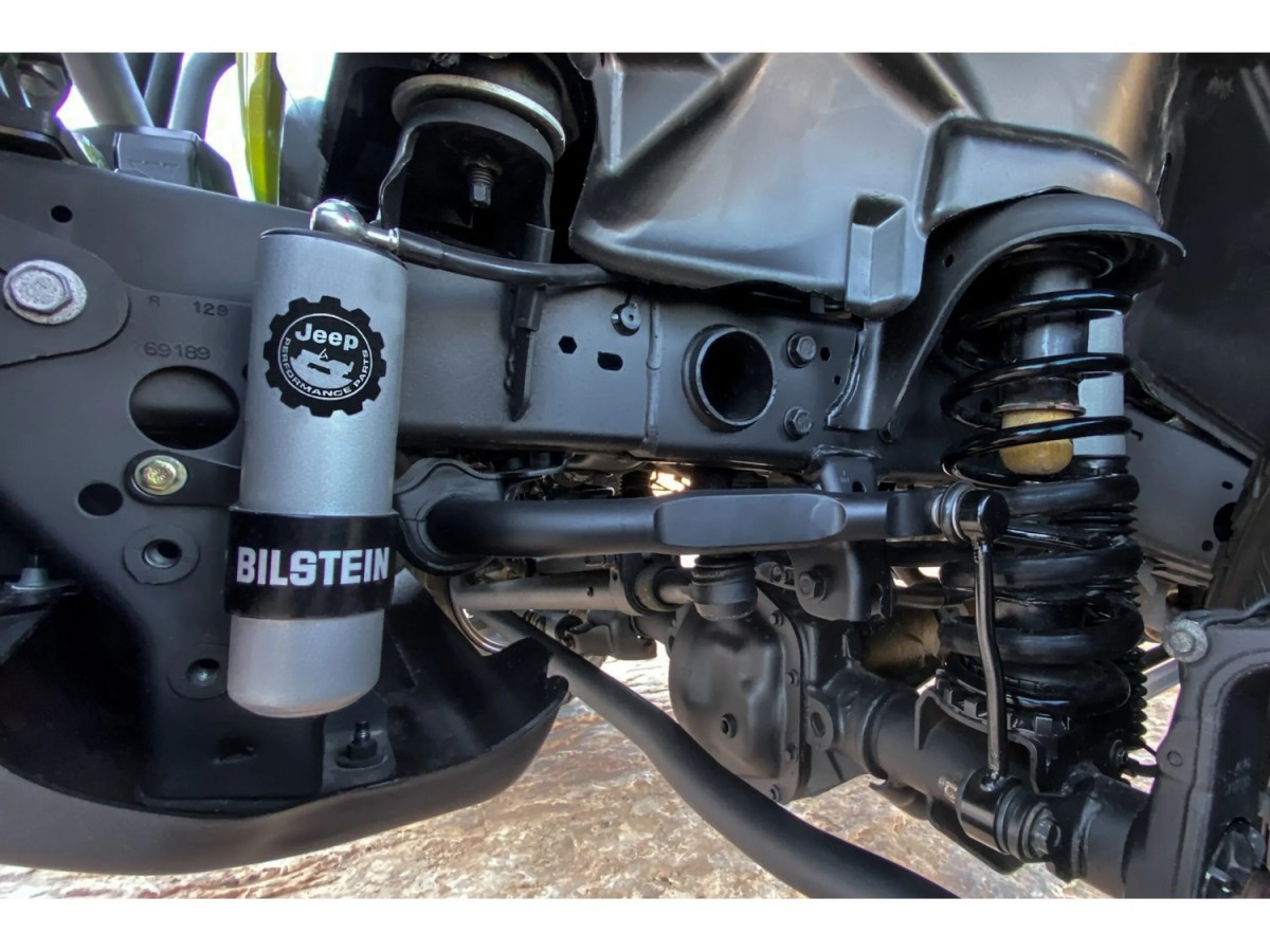 113-mopar-performance-2-lift-kit-2-door-2.0l-with-bilstein-shocks-3.jpg Mopar Performance 2" Lift Kit 2 Door 2.0L With Bilstein Shocks