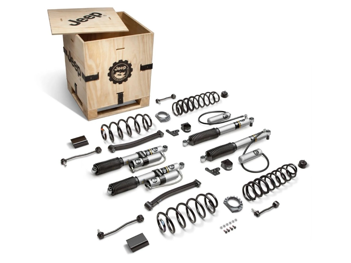 114-mopar-performance-2-lift-kit-2-door-3.6l-with-bilstein-shocks-1.jpg Mopar Performance 2" Lift Kit 2 Door 3.6L With Bilstein Shocks