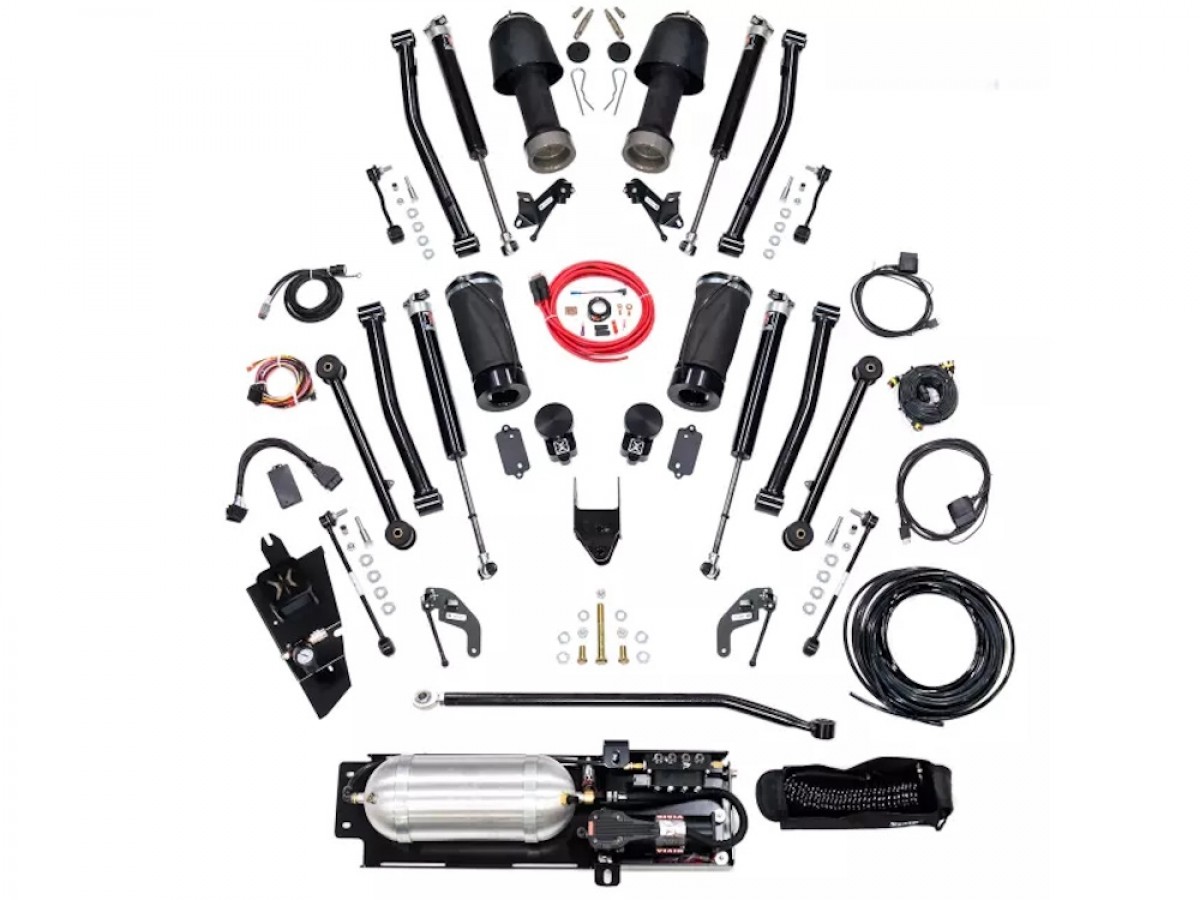 Mopar AccuAir 3.5-Inch Dynamic Lift Kit With On Board Air Compressor For Four Door Models With 3.6L Engine